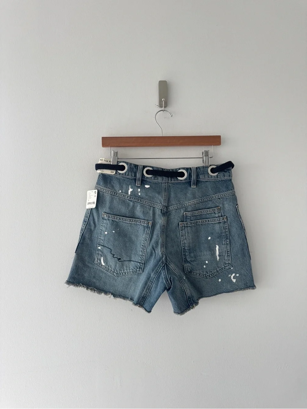 FREE PEOPLE Moxie Barrel Shorts 26